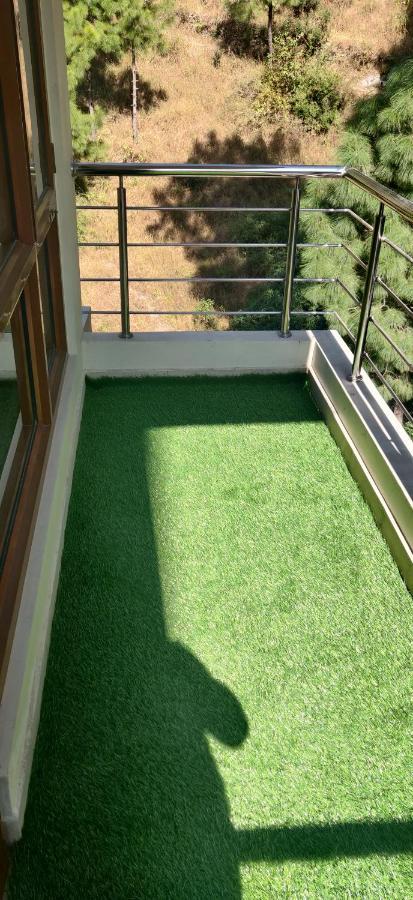 2Bhk Furnished Apartment/Near Kasauli/Barog/Luv Fun & Adventure Solan Bagian luar foto