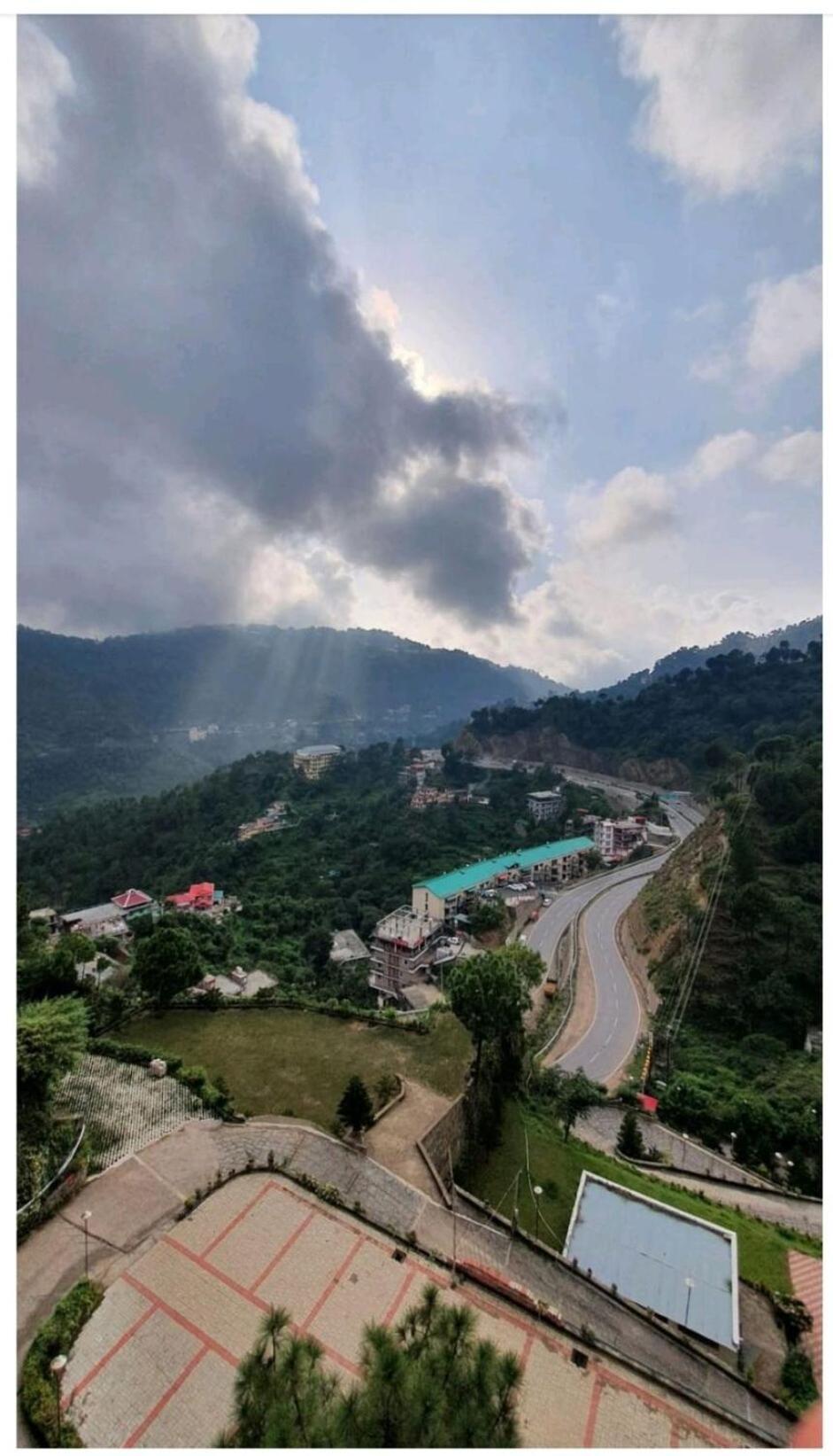 2Bhk Furnished Apartment/Near Kasauli/Barog/Luv Fun & Adventure Solan Bagian luar foto